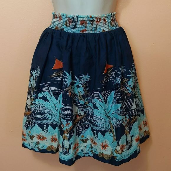 Tommy Hilfiger Dresses & Skirts - Tommy Hilfiger Hawaiian Nights novelty print skirt pockets M
